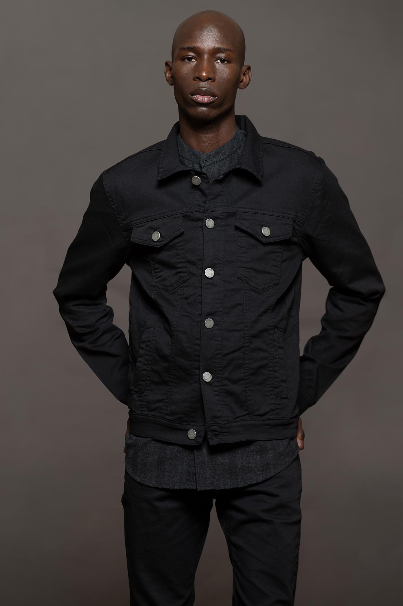 8001NE - CAMPERA DE  JEAN CRETA NEGRO